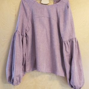 Oversized muave top with bell sleeves